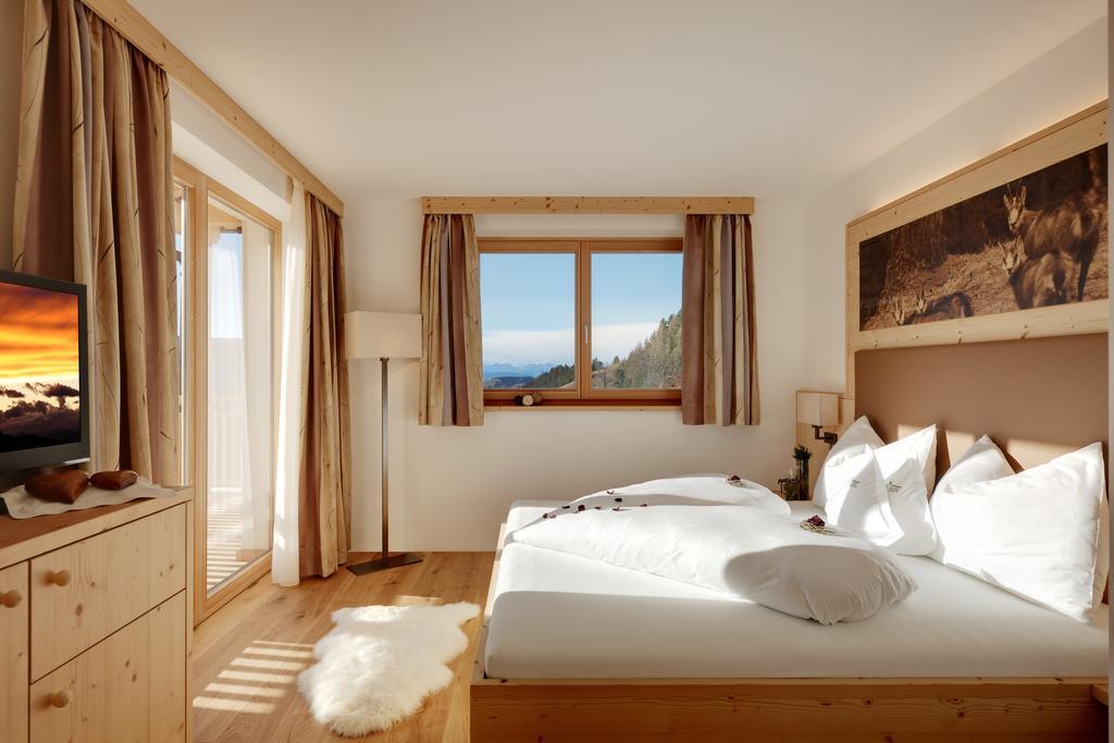 Kraeuterhotel Zischghof Obereggen Esterno foto